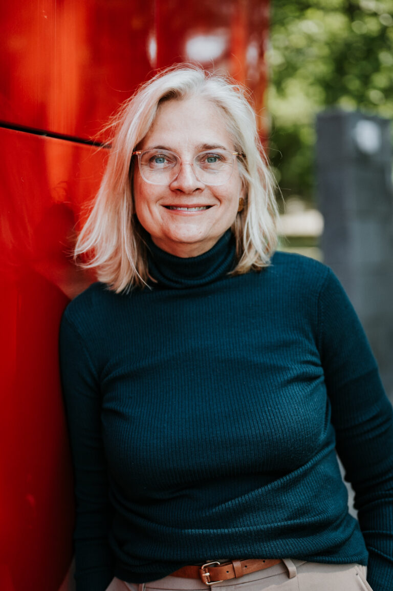 Photo de Carolyn Eychenne, la fondatrice de l'agence